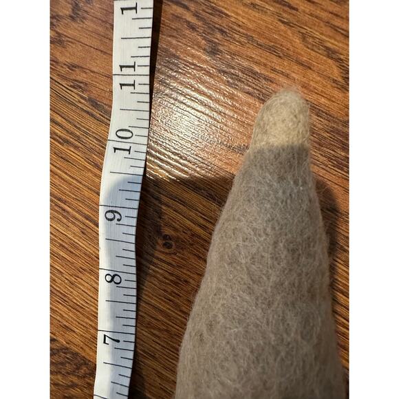 Nordstrom Farmhouse Pottery Felt Christmas Gnomes (2) Neutral Tones 11x3 NWT - Picture 7 of 8